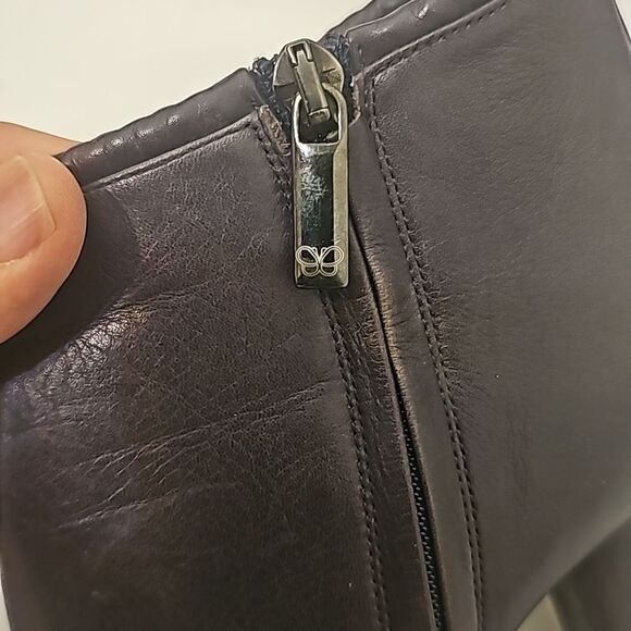 - BOTTEGA VENETA Purple Leather Platform Heels Slip On Heel Ankle Boots … - Picture 11 of 14